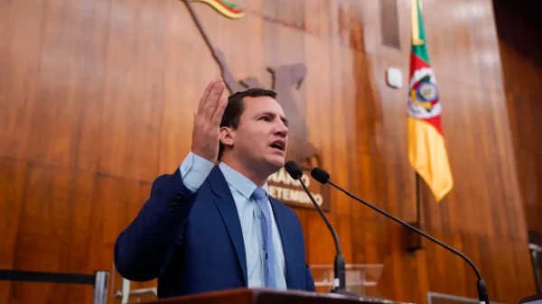 O deputado estadual Capitão Martim